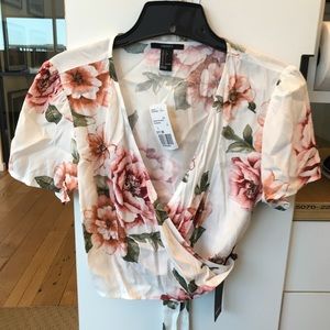 NWT- White Floral Self Tie Surplice Wrap Crop Top
